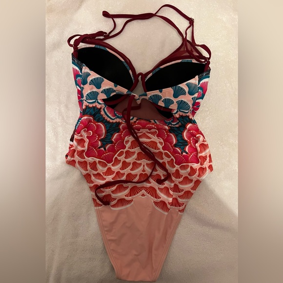 Andrea Iyamah swimwear - Picture 2 of 2